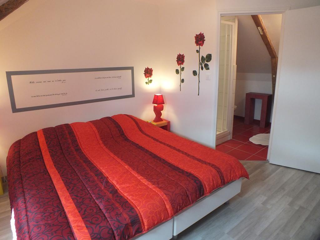 Chambre D'Hotes - La Rigaudiere Le Theil-de-Bretagne Номер фото